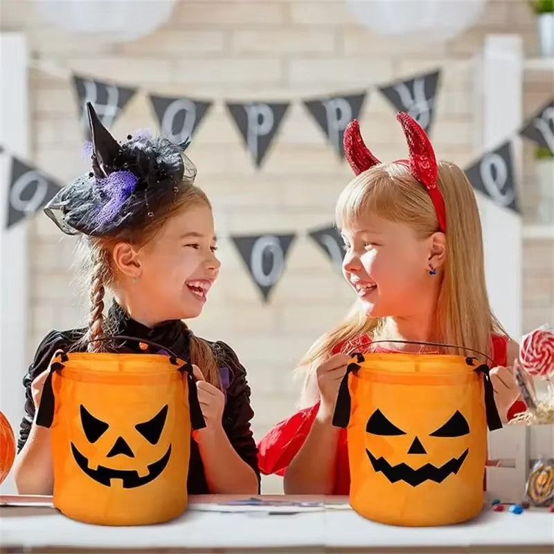 Seau à bonbons citrouille lumineux LED, utilisation lors d'Halloween