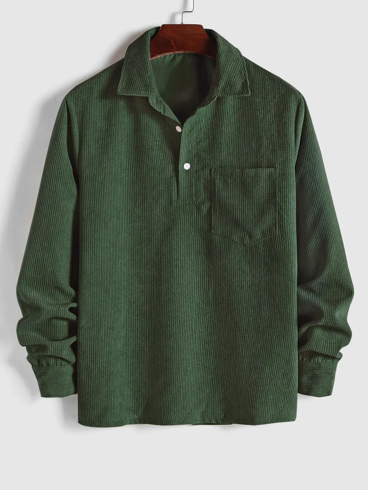 Chemise en velours côtelé vert kaki foncé, manches longues