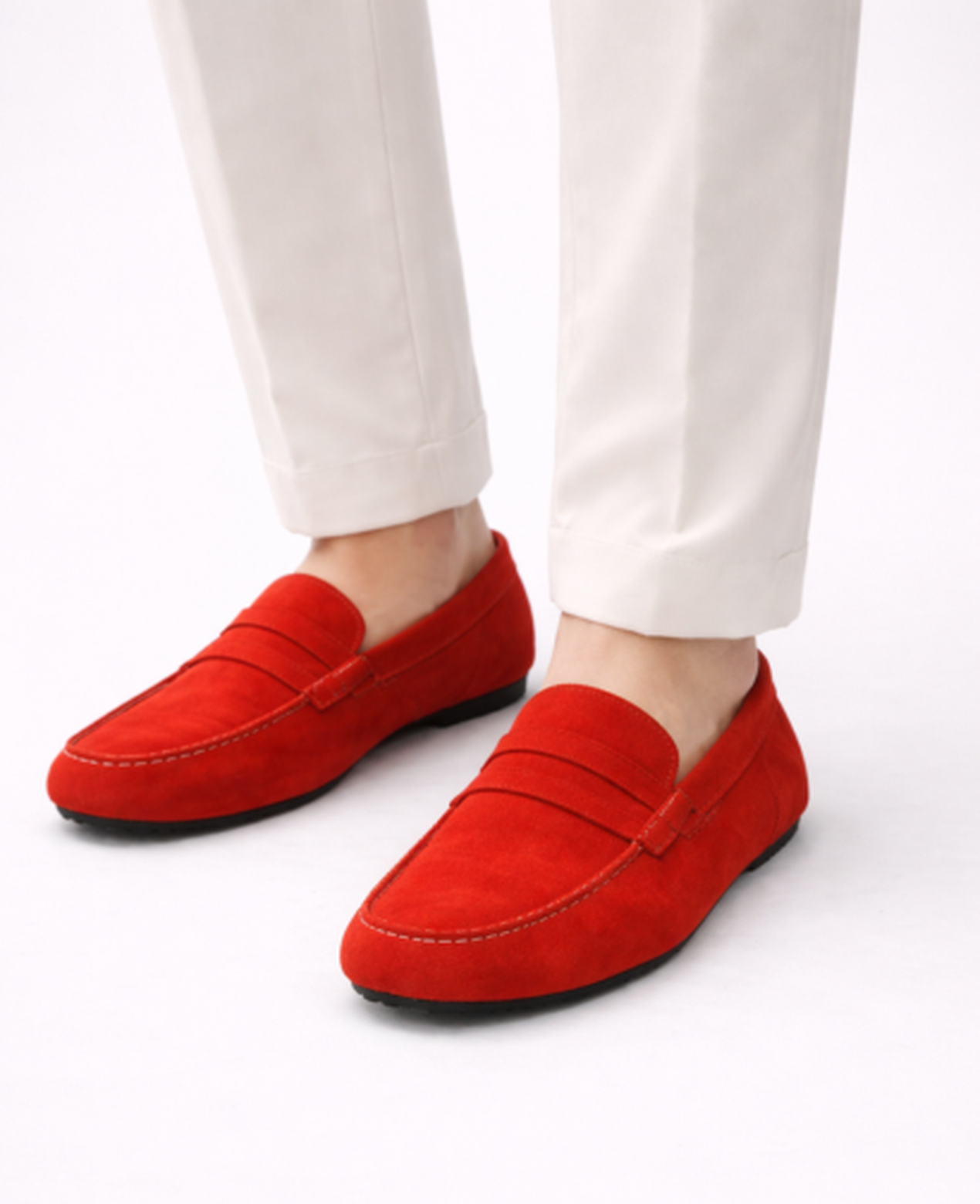 Mocassins homme en suédine coupe classique à enfiler