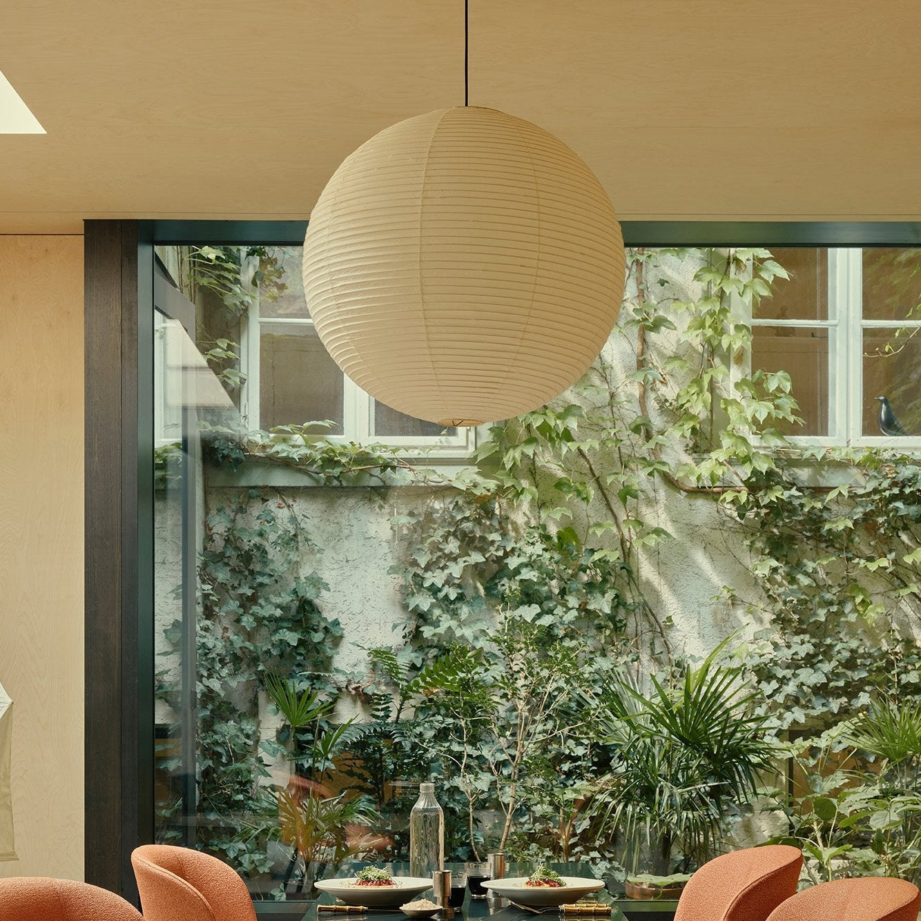 Lampe à pendule en forme de sphère
