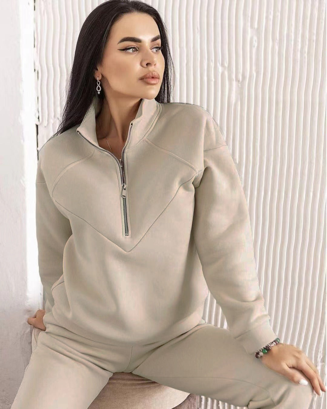 Ensemble de survêtement femme - Confort et style pour tous les jours | Melvoire