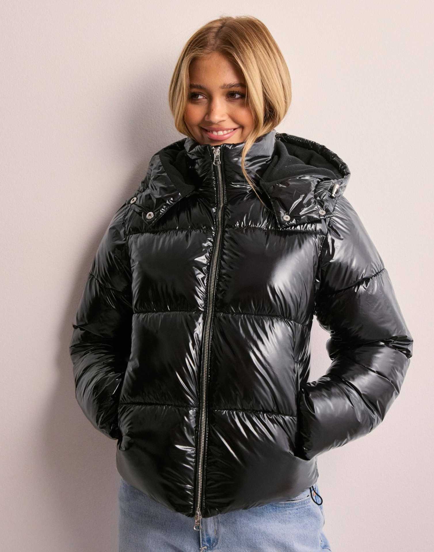 Doudoune Matelassée Brillante avec Capuche Amovible pour Femme