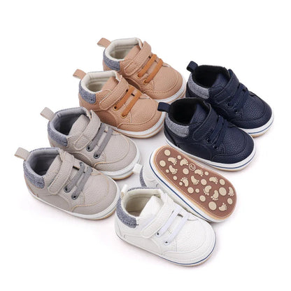 Chaussures bébé antidérapantes, vue de profil