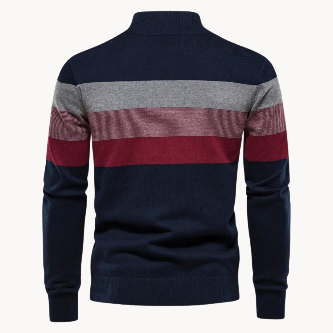 Détail des poignets et de la base du pull pour homme