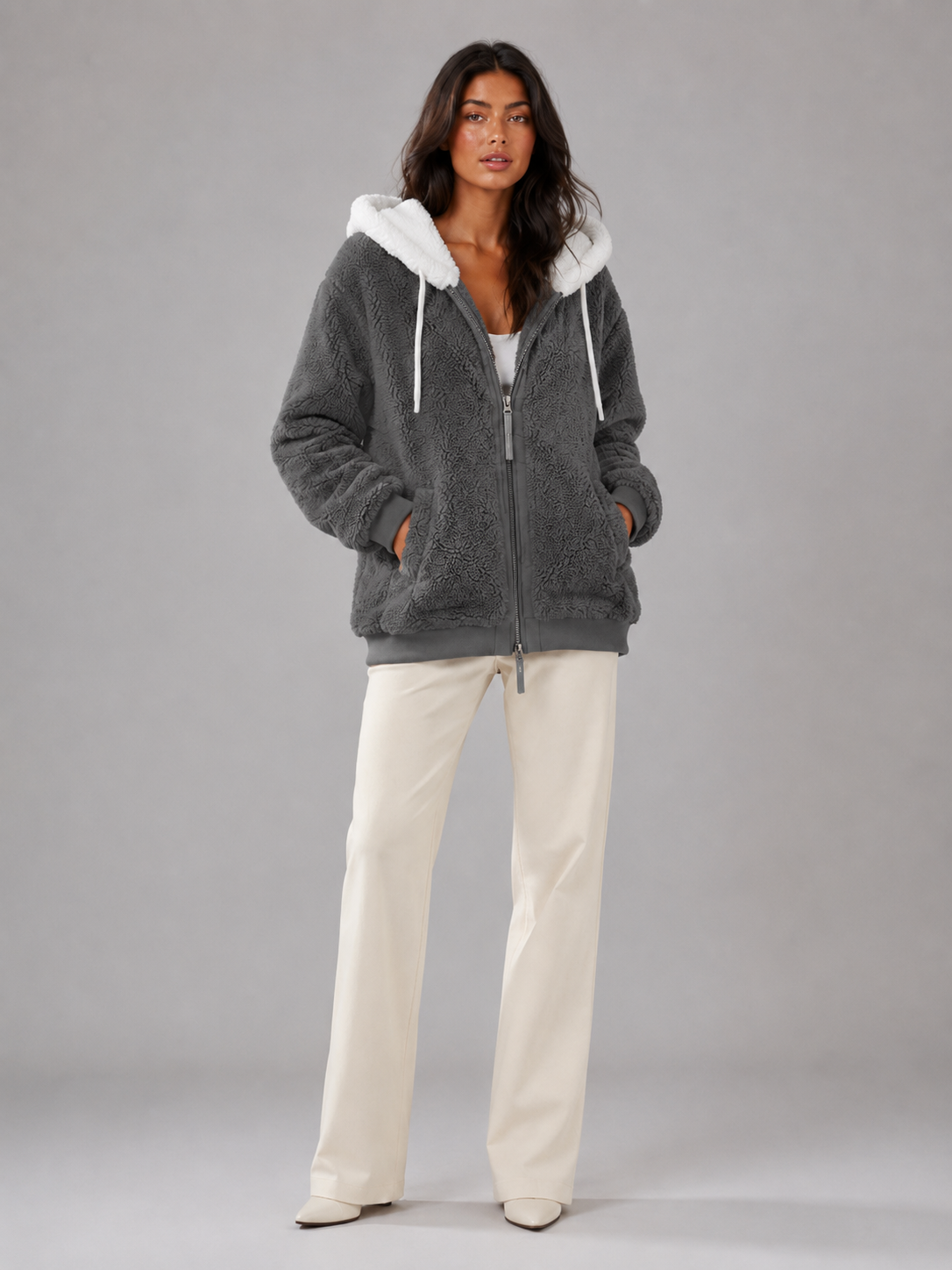 Détail de la doublure sherpa de la veste