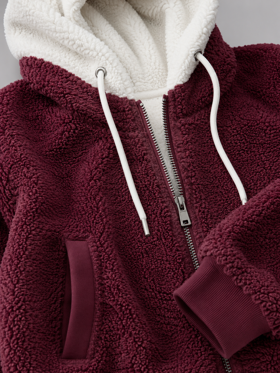Veste matelassée à capuche pour femme avec doublure sherpa