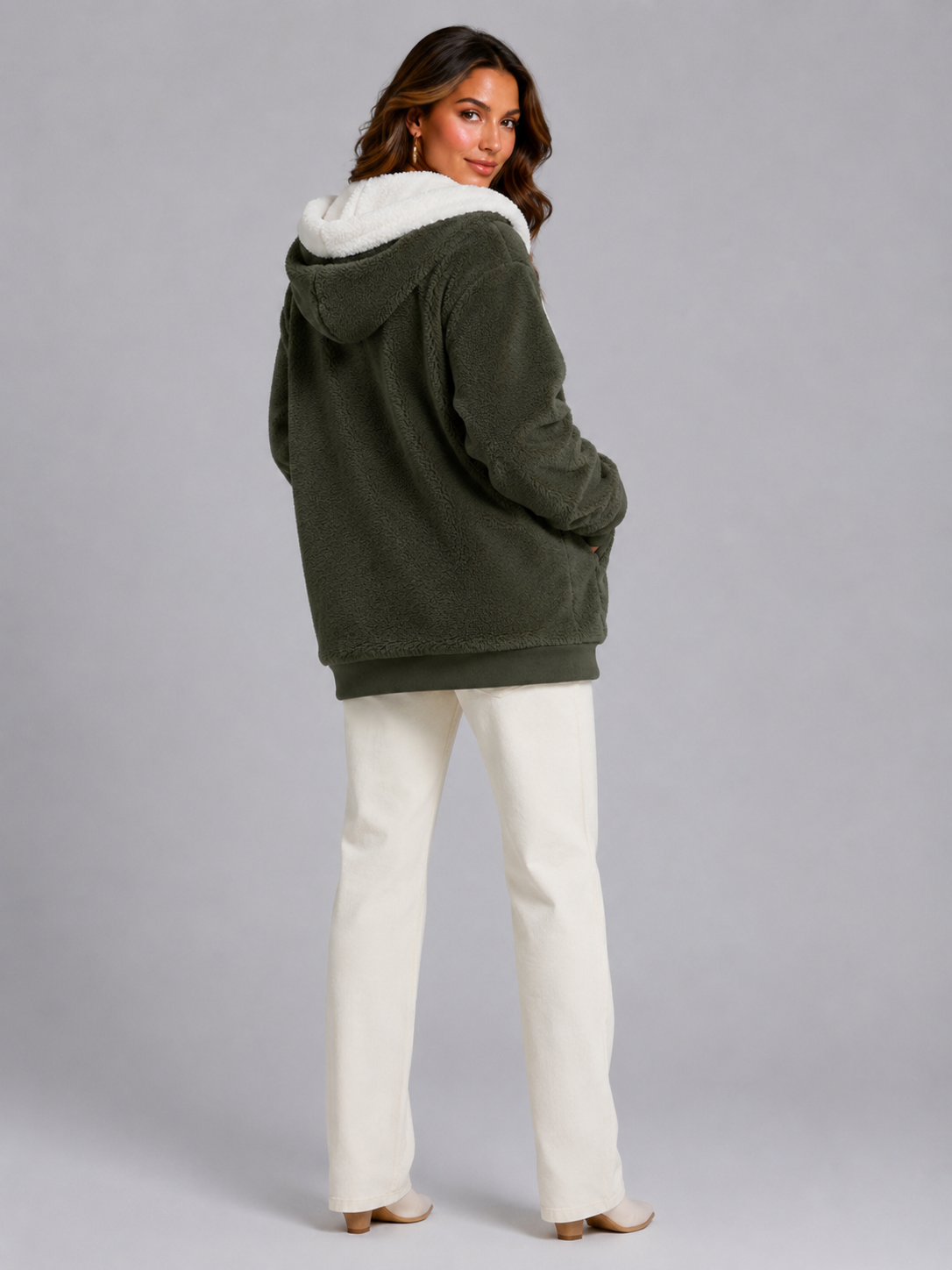 Veste matelassée à capuche pour femme avec doublure sherpa