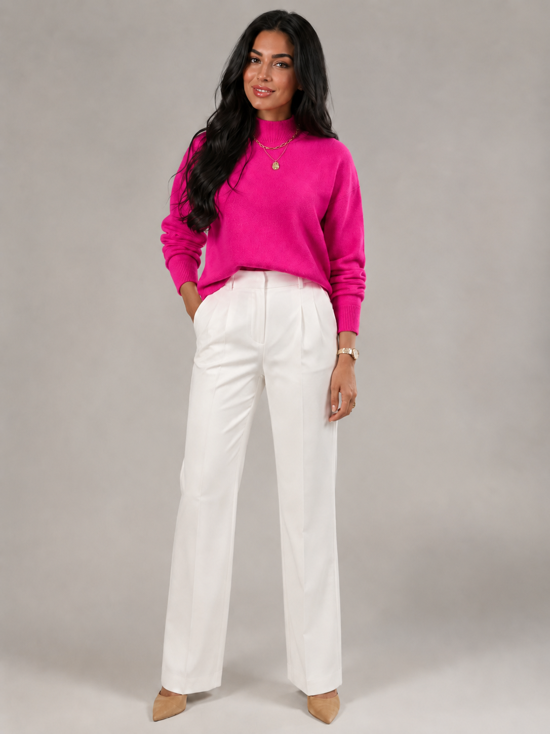 pull en maille douce pour femme avec col montant, vue arrière
