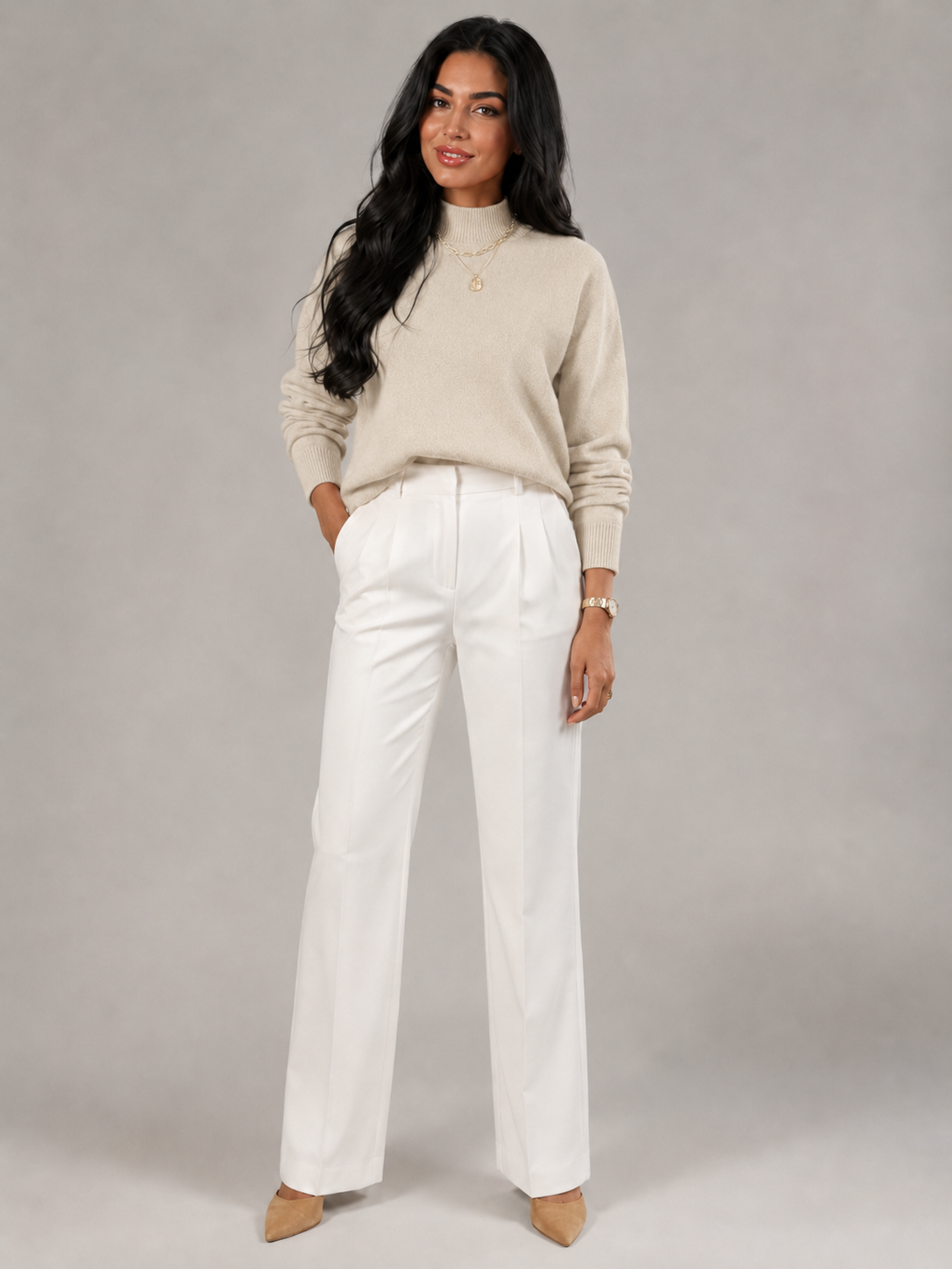 pull en maille douce pour femme avec col montant, détail des ourlets