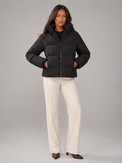 Veste pour femme à fermeture éclair et ceinture, détail de la ceinture