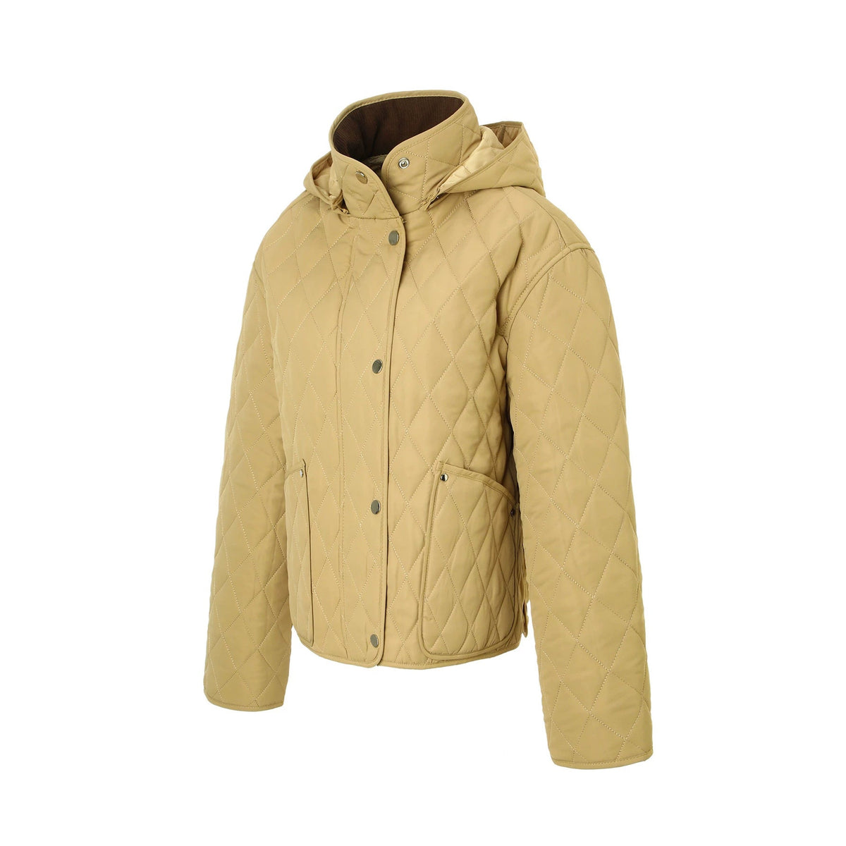 veste courte matelassée avec fermeture à pressions, vue de trois-quarts