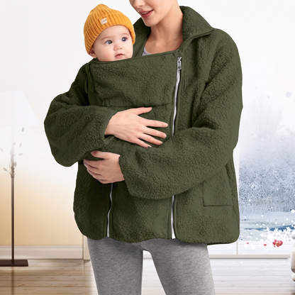 Veste de grossesse en fleece, avec bébé dans la poche