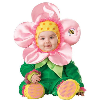Bébé portant une combinaison de Halloween motif fleur