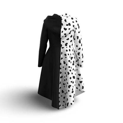 Détail de la capuche fixe de la robe déguisement à pois