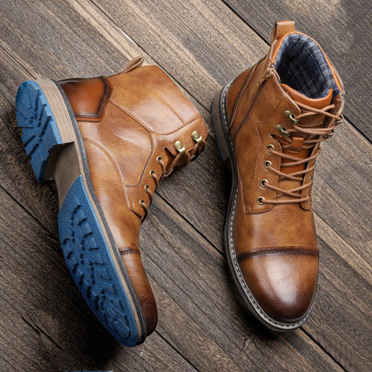 Bottines d'hiver en cuir pour hommes, vue de face