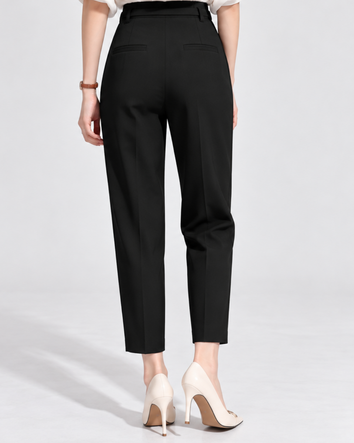 pantalon tailleur femme noir taille haute, vue de dos