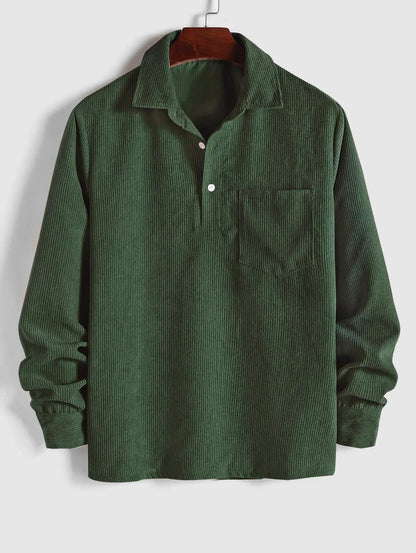 Chemise en velours côtelé vert kaki foncé, manches longues