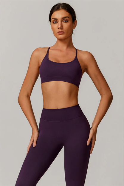 Completo Sportivo Donna Seamless – Reggiseno a Fascia con Incrocio sulla Schiena e Leggings Modellanti