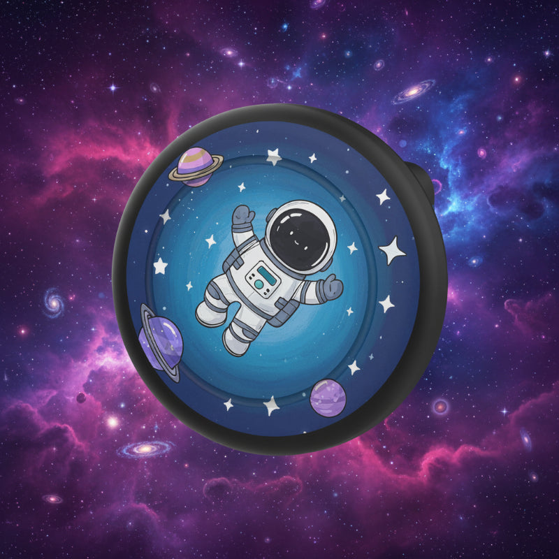 Broche porte-AirTag, design Astronaute