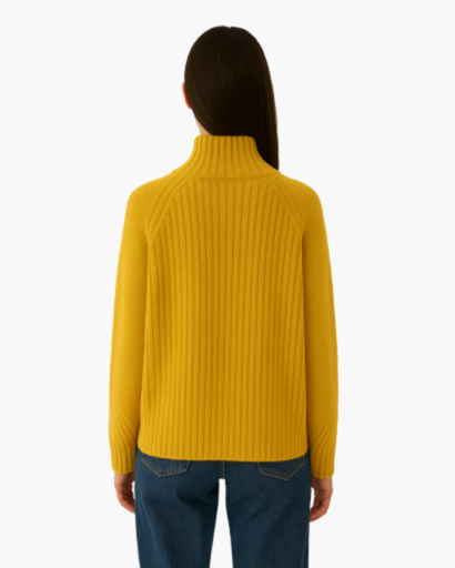 Pull femme col roulé tricot structuré jaune, détail de la maille