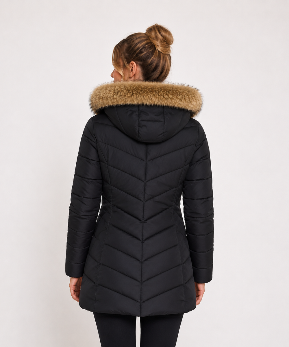 Manteau long femme matelassé à capuche fausse fourrure noir, détail capuche