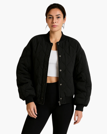 Veste matelassée oversize femme portée en ville