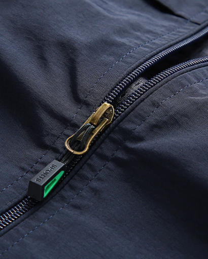 Gilet sans manches homme, détail des boutons