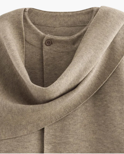 Manteau cape femme col drapé large - gros plan