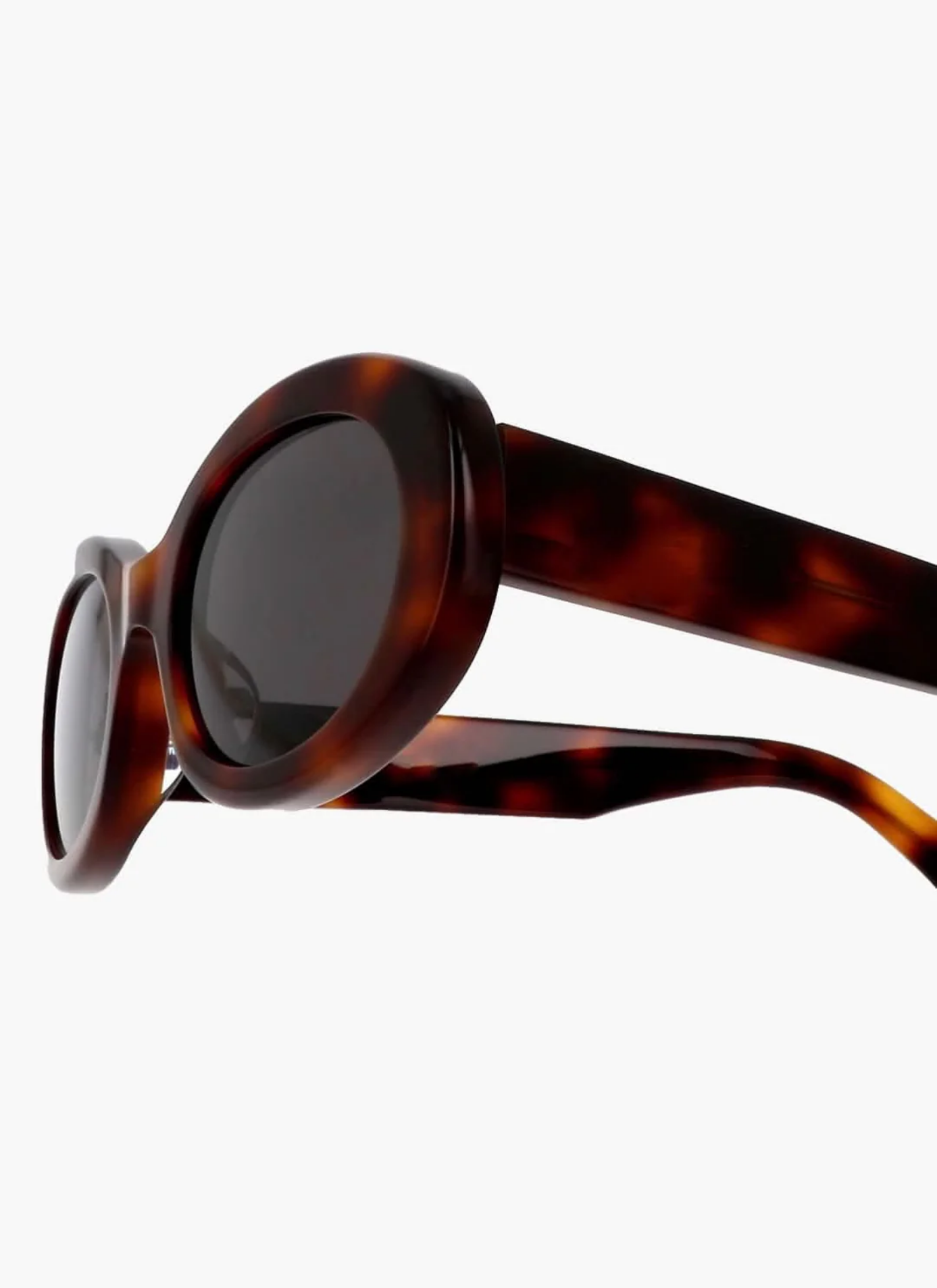 Lunettes de Soleil Ovales Oversize – Monture Noire au Style Rétro Chic