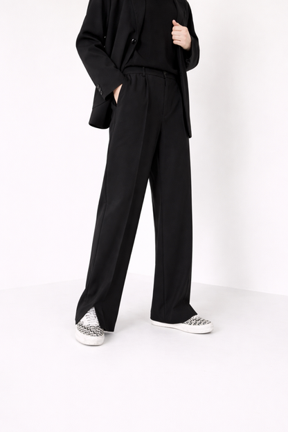 pantalon homme jambe large taille haute, détail tissu fluide