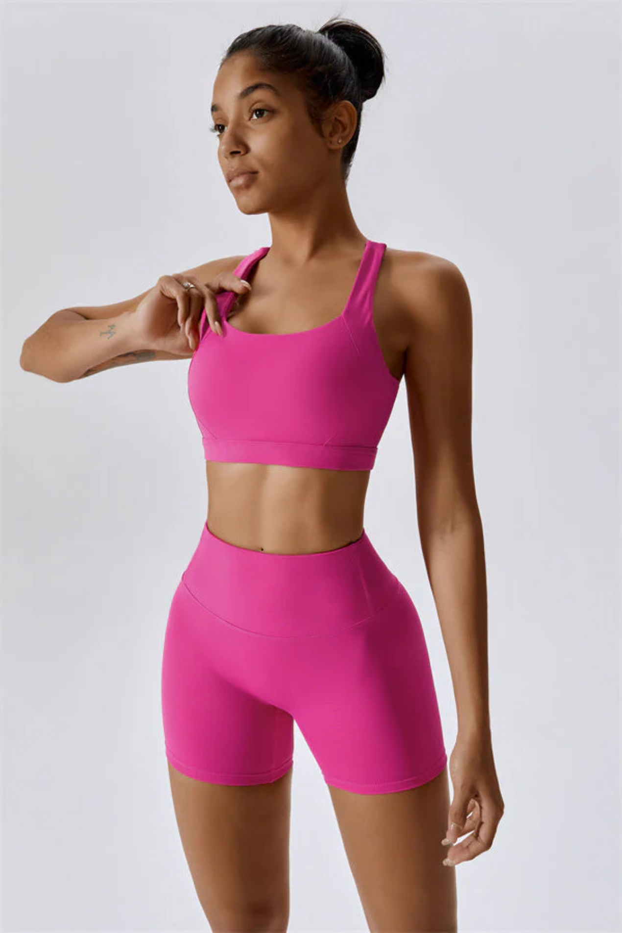 Ensemble Sport Femme SculptFit Sans Coutures – Brassière et Short Taille Haute