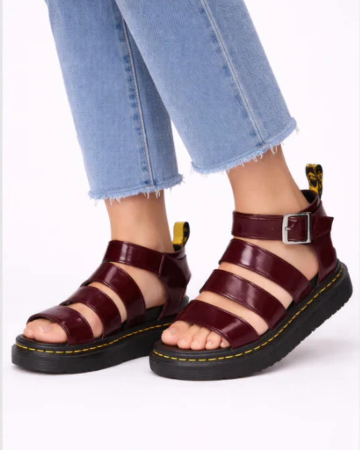 Sandales Compensées Femme – Brides Multiples & Boucle Ajustable, Plateforme Confort Été