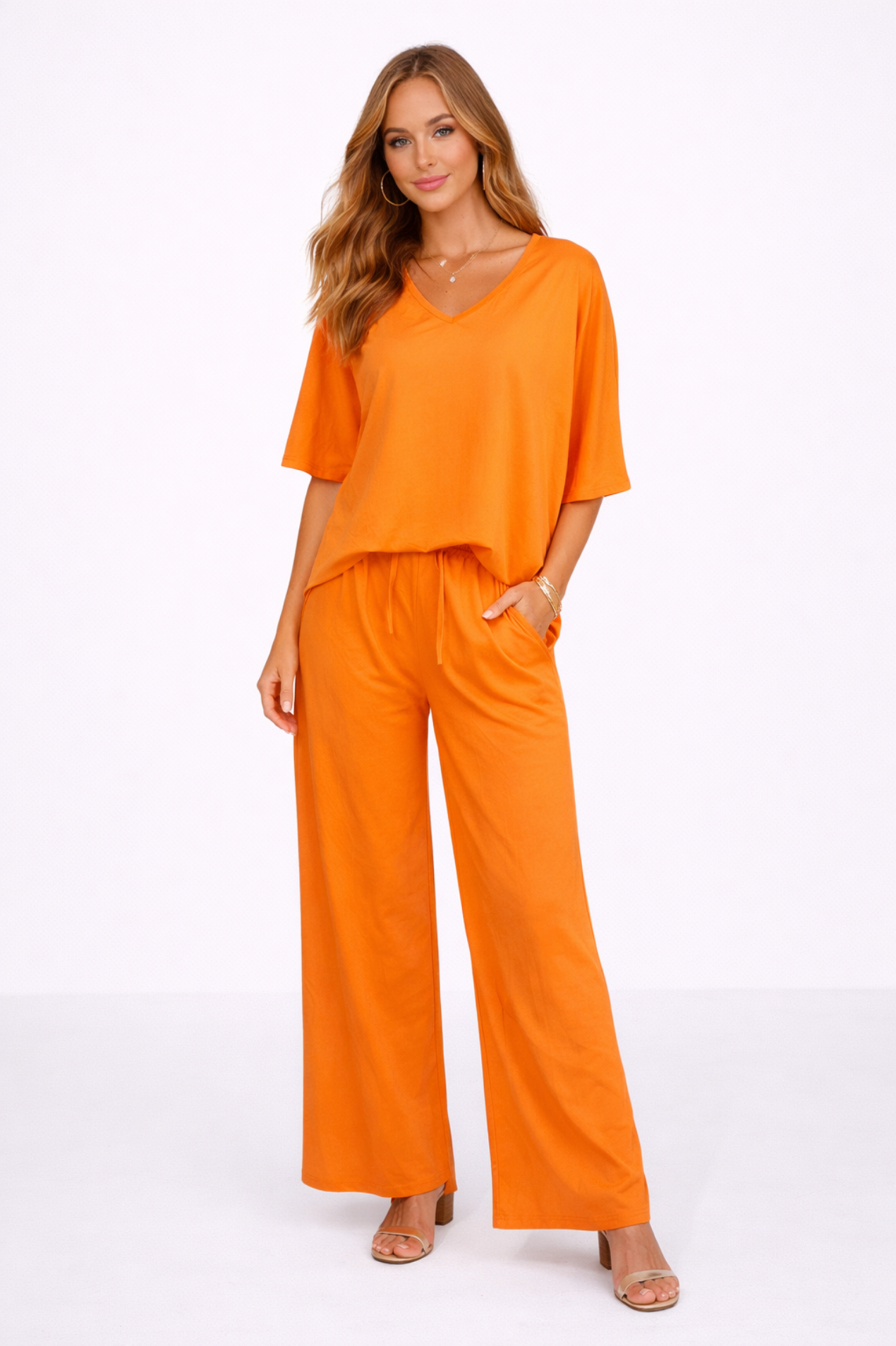 Ensemble Femme 2 Pièces – Haut Col V et Pantalon Large Fluide