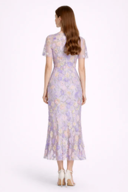 Robe Midi Dentelle Fluide – Manches Mi-Longues, Idéale Soirée & Invitée de Mariage