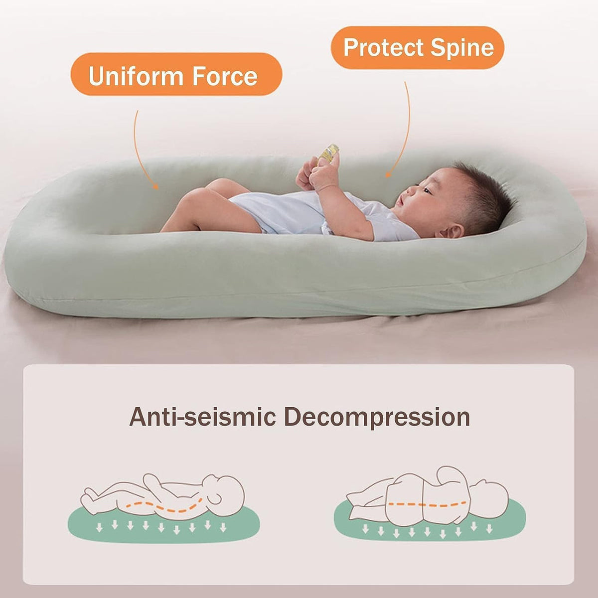 Nouveau-né se reposant dans le nid douillet bébé