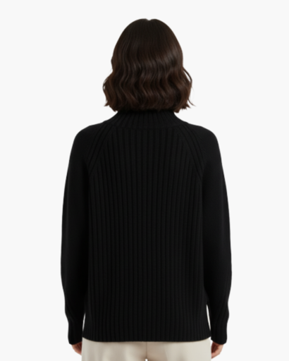 Pull femme col roulé tricot structuré noir, détail de la maille
