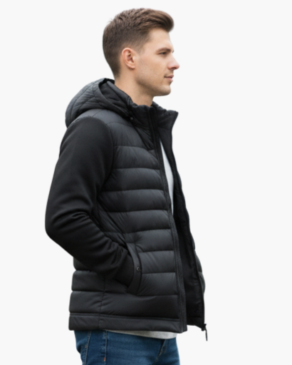 Veste matelassée homme à capuche portée en ville