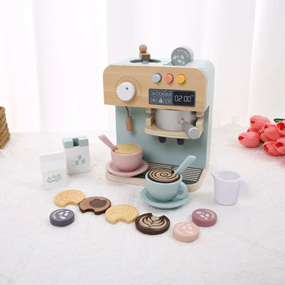 Enfant jouant à préparer un café avec la machine Montessori