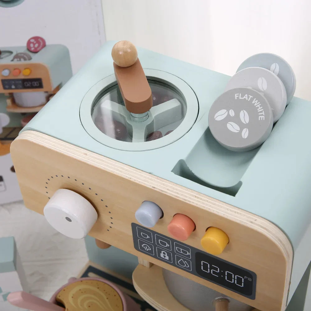 Détail du porte-filtre et des tasses de la machine à café en bois