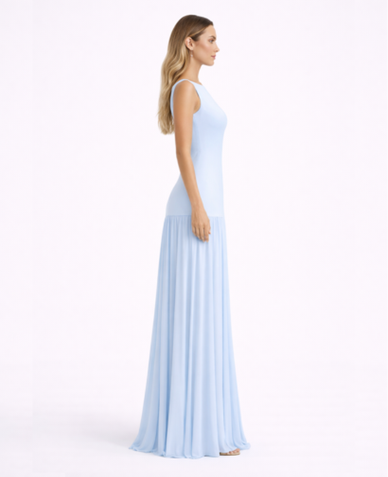 Robe longue ajustée sans manches avec jupe plissée fluide