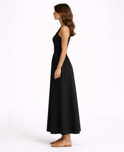 Robe maxi évasée sans manches taille marquée — soirée et cocktail