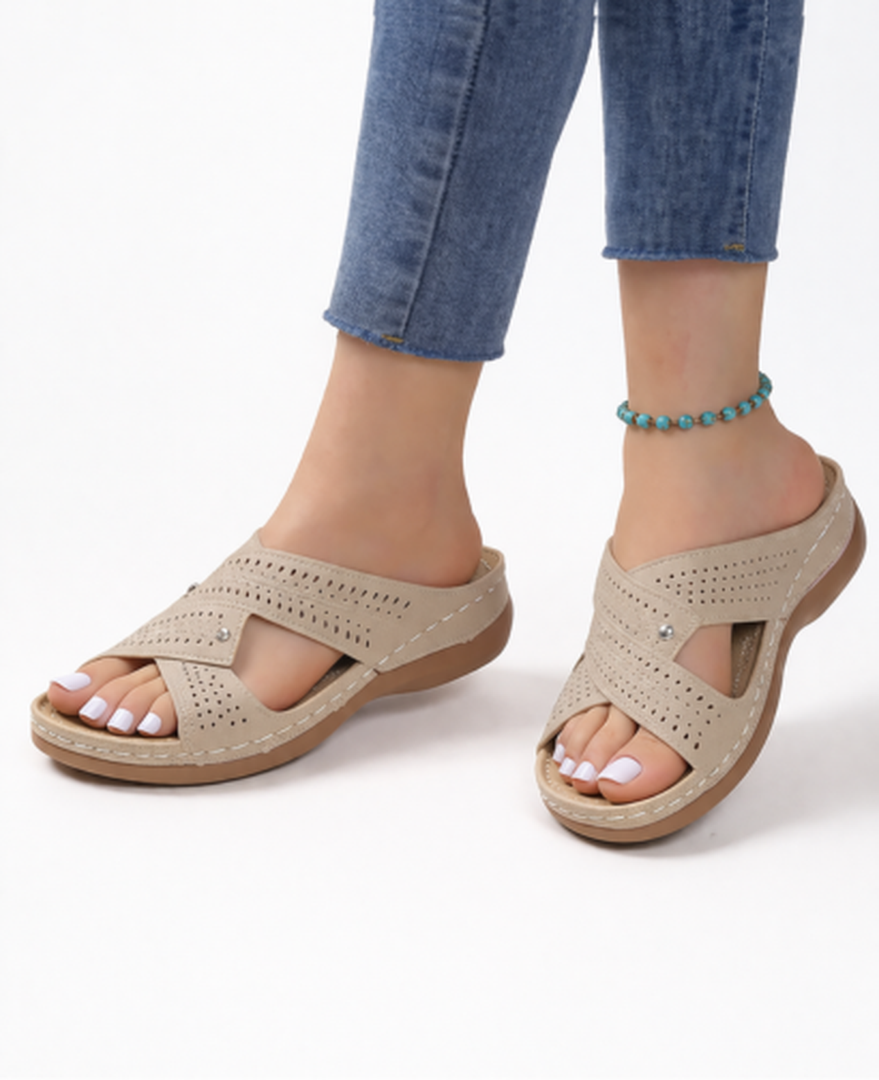 Sandales Femme – Brides Croisées Perforées & Semelle Ergonomique, Confort Plateforme Été