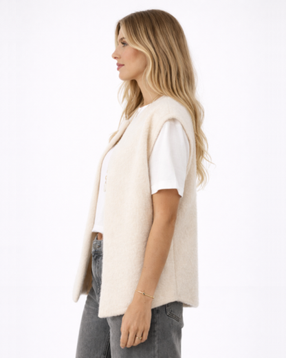 Gilet Sans Manches Femme Maille Texturée – Coupe Droite & Style Tendance | Casual Chic