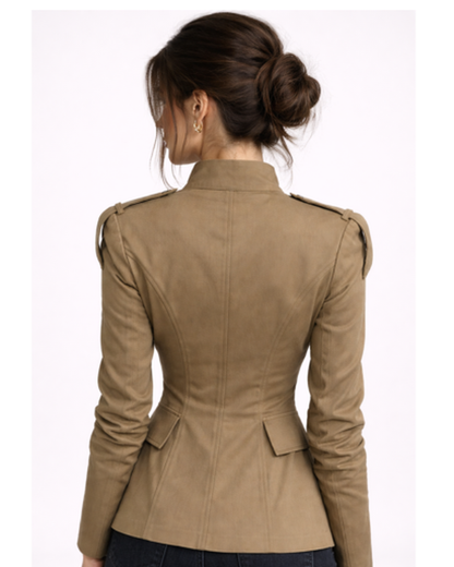 Veste Femme Cintrée Militaire – Silhouette Affûtée & Style Audacieux | Look Soirée & Casual