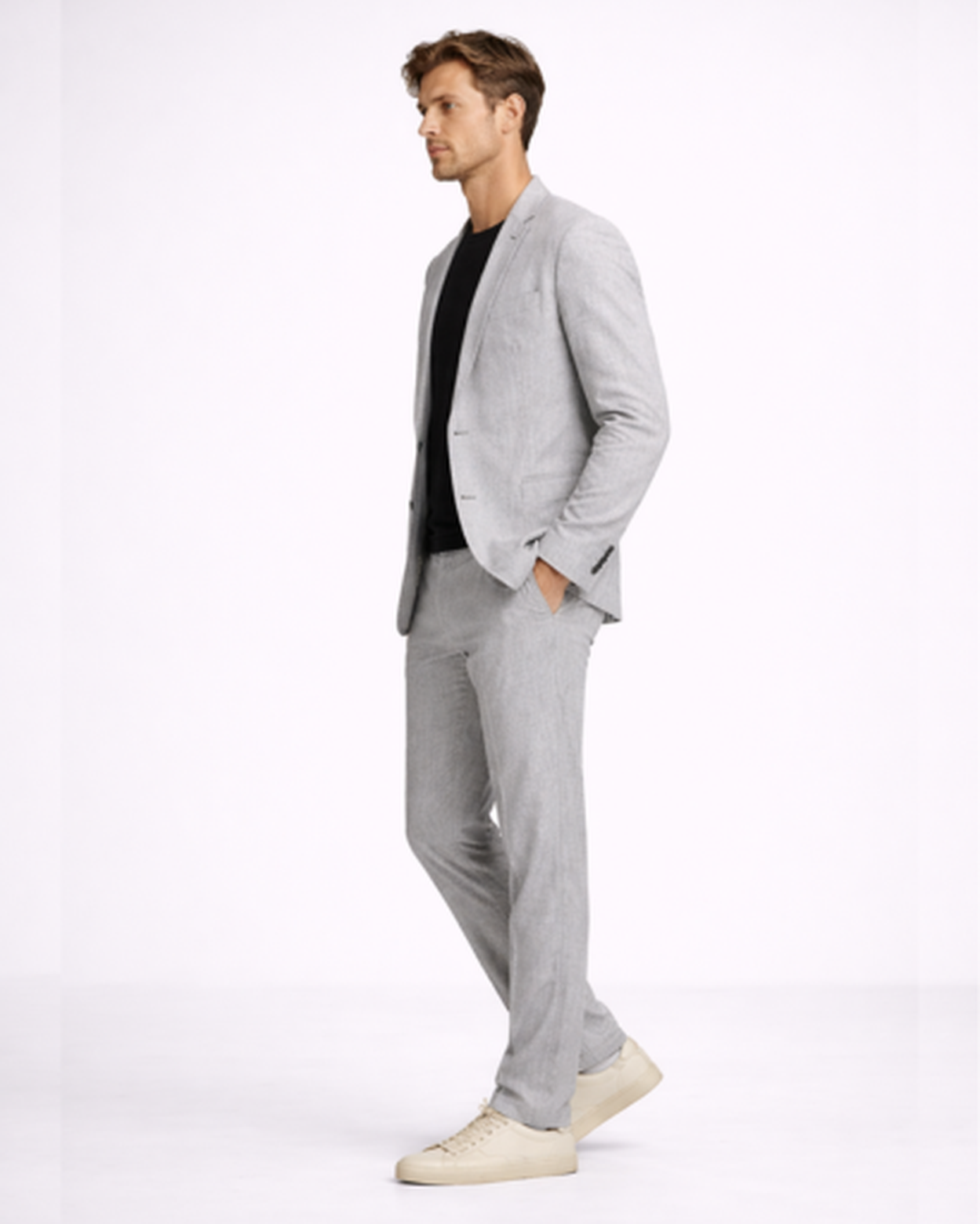 Completo da uomo casual con blazer monopetto e pantaloni a gamba dritta
