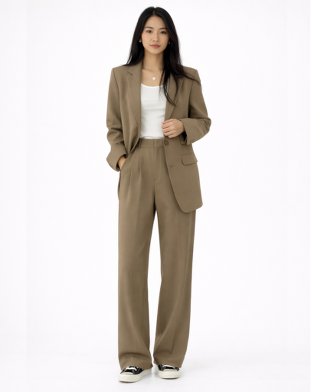 Ensemble Tailleur Femme – Blazer Structuré & Pantalon Large Fluide | Bureau Chic & Cérémonie