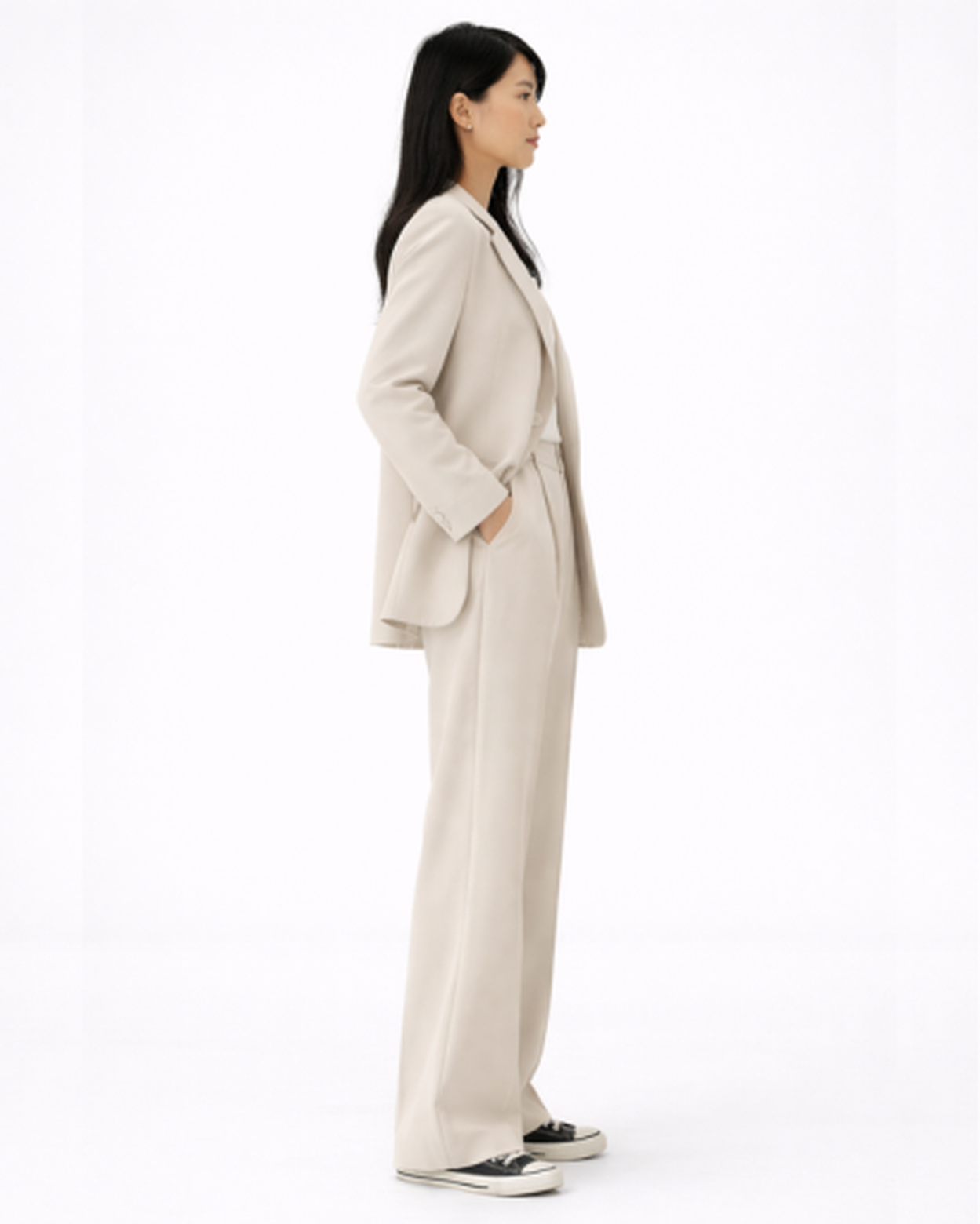 Ensemble Tailleur Femme – Blazer Structuré & Pantalon Large Fluide | Bureau Chic & Cérémonie