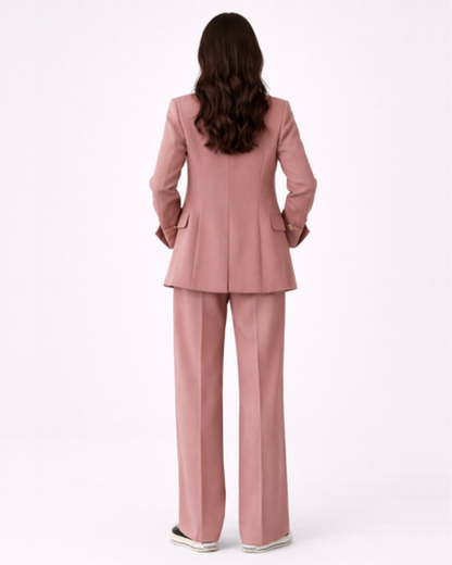 Ensemble Tailleur Femme – Blazer Structuré & Pantalon Large Fluide | Bureau Chic & Cérémonie