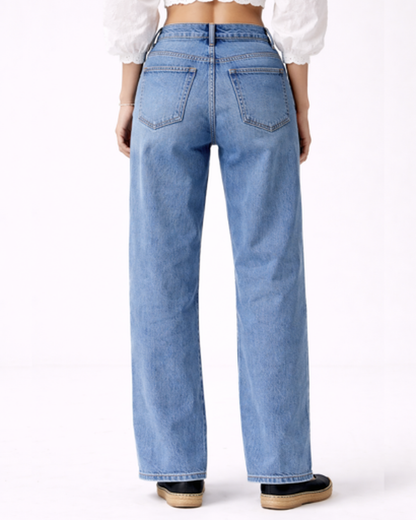 Jean Droit Femme Taille Haute – Jambe Large & Coupe Ample Flatteuse | Look Casual Chic
