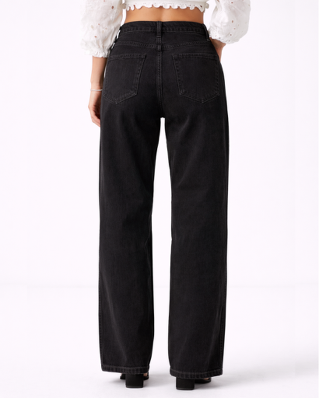 Jean Droit Femme Taille Haute – Jambe Large & Coupe Ample Flatteuse | Look Casual Chic